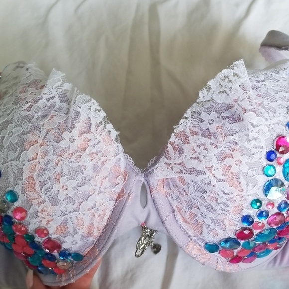 VS Hand Crafted Rave Bra - Picture 5 of 8